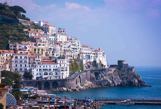 amalfi-2254776_640.jpg