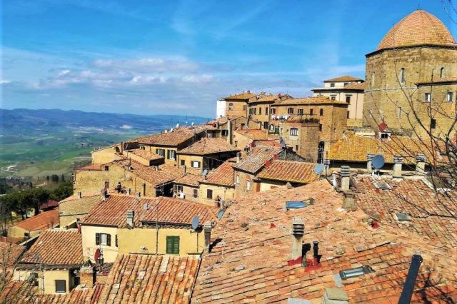 VOLTERRA-1-.jpg