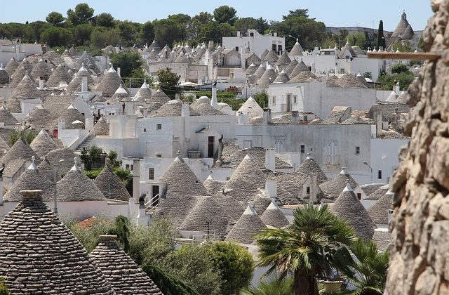 alberobello-1.jpg