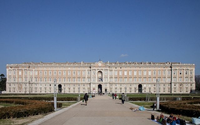 caserta-1616765_640.jpg