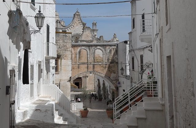 ostuni-2.jpg